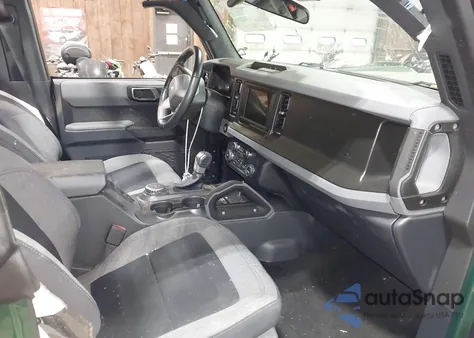 2023 Ford Bronco Big Bend z USA, uszkodzony, nr VIN 1FMDE5BH8PLB29322